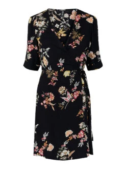 Pieces PCKAITLYN WRAP DRESS -Piece Clothing Shop 17120107 Black 1028494 001