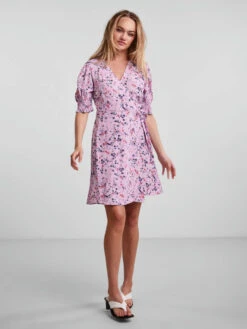 Pieces PCGERTRUDE MINI DRESS 9 Pieces PCGERTRUDE MINI DRESS -Piece Clothing Shop 17125482 PrismPink 954695 005