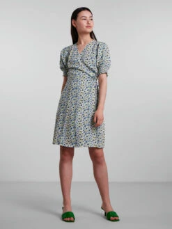 Pieces PCMALLE WRAP DRESS -Piece Clothing Shop 17128309 Butterfly 974761 005