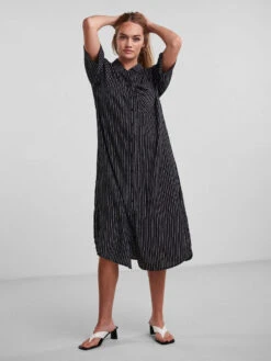 Pieces PCMOLA SHIRT DRESS