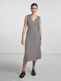 Pieces PCKESH WRAP DRESS -Piece Clothing Shop 17137851 CloudDancer 1028275 005