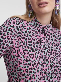 Pieces PCAURA SHIRT DRESS -Piece Clothing Shop 17138306 ElectricGreen 1035929 006