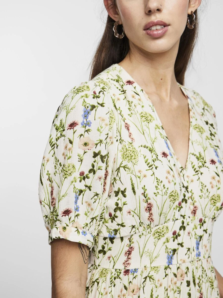 Pieces PCLYDIA MIDI DRESS 6 Pieces PCLYDIA MIDI DRESS - Image 4