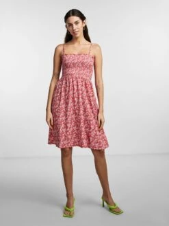 Pieces PCLUCIANA SMOCK DRESS -Piece Clothing Shop 17140319 ShockingPink 1042967 005