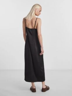 Pieces PCMARLY MIDI SLIP DRESS -Piece Clothing Shop 17147359 Black 004